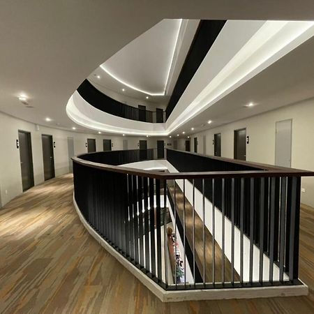 Roxy Hotel Serian Kültér fotó