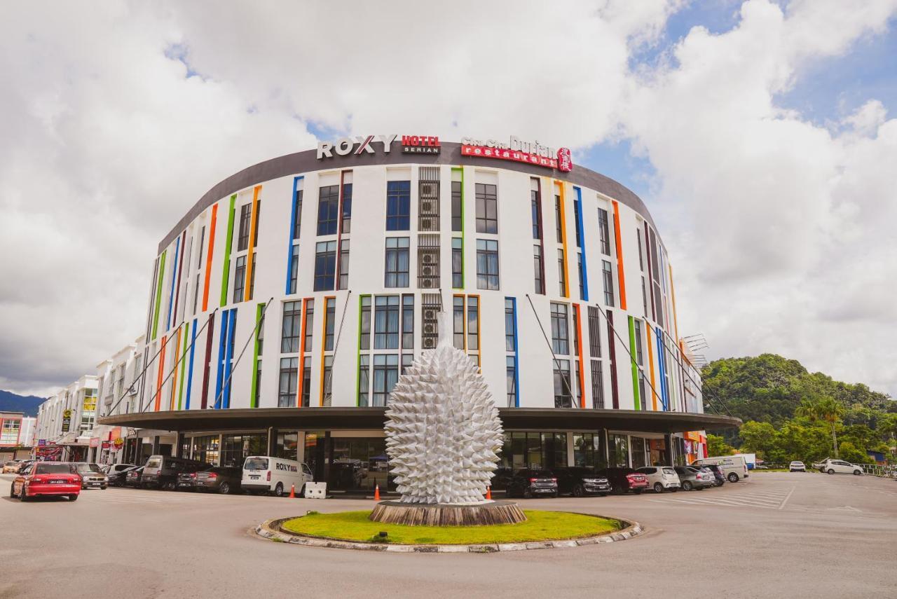 Roxy Hotel Serian Kültér fotó