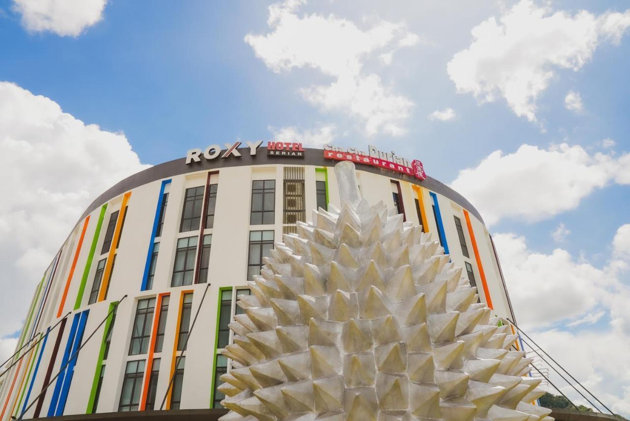 Roxy Hotel Serian Kültér fotó