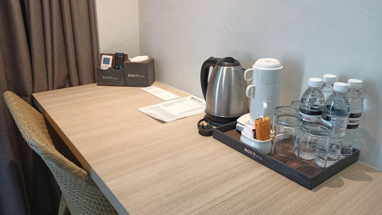 Roxy Hotel Serian Kültér fotó