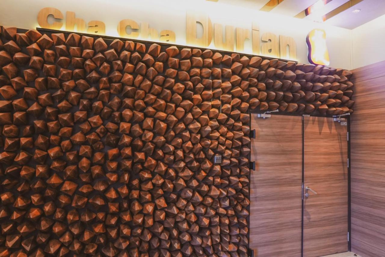 Roxy Hotel Serian Kültér fotó